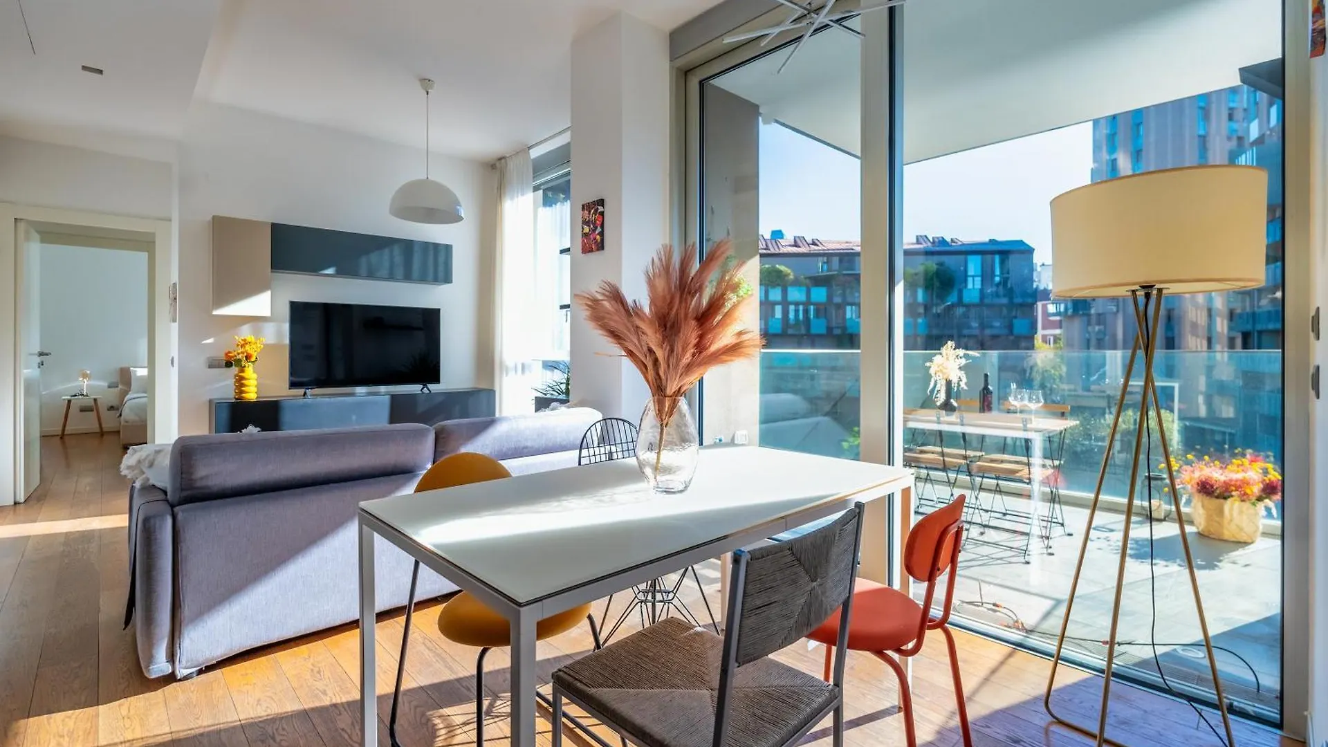 Corso Como - Luxury Apartment With View Terrace contacts